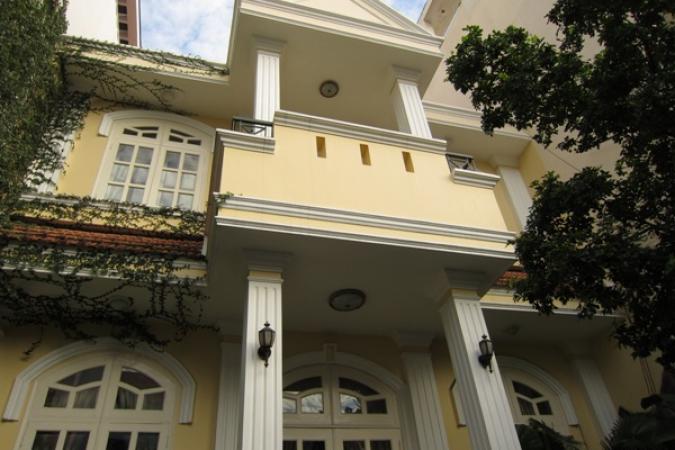 A Wonderful Villa In Dist 1