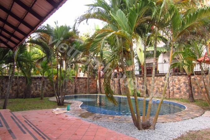 Biệt thự 4 phòng ngủ cho thuê tại Thảo Điền