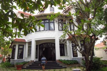 Nice Villa In Center Of Thao Dien