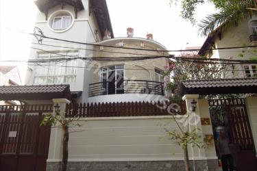 Nice Villa at Disctrict 2