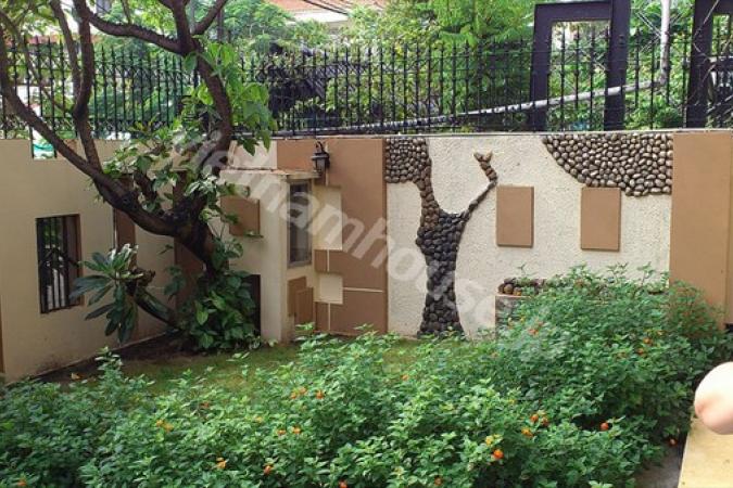 Biệt thự đẹp cho thuê tại quận 2