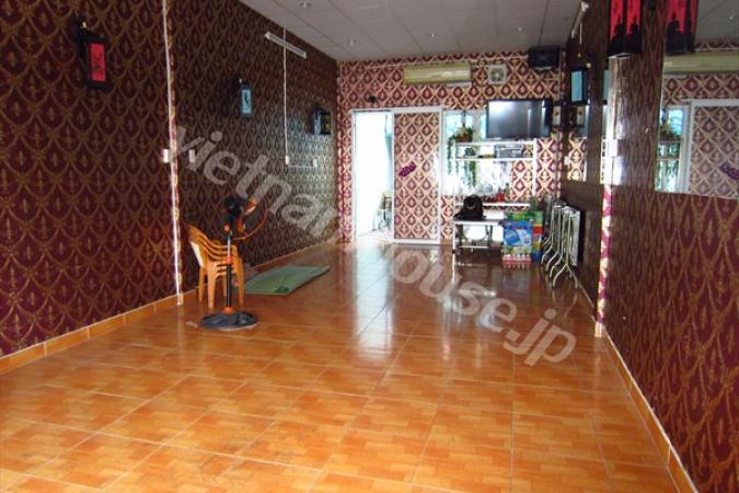 Place for shop in District 1