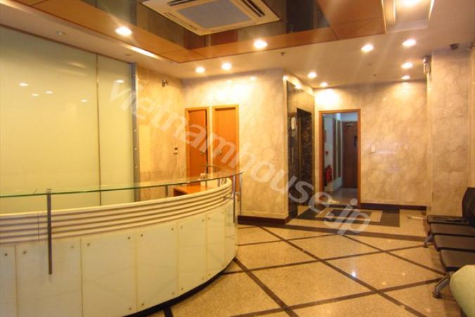 House or Shop in District 1