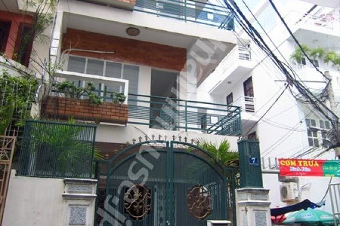 Office House with good price for rent in Dist 1