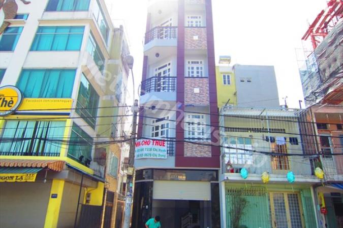 Canal view house in District 1