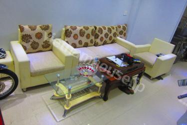 3 bedrooms house in a convenient location of District 1