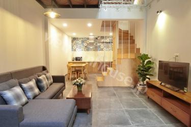 Peace house for living with three levels