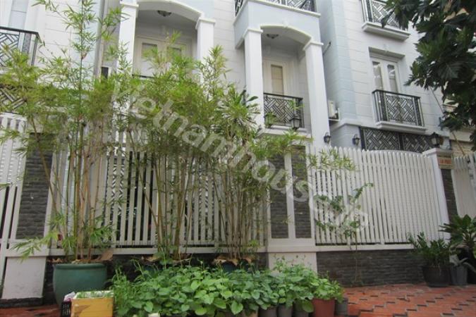 Nhà cho thuê quận 2