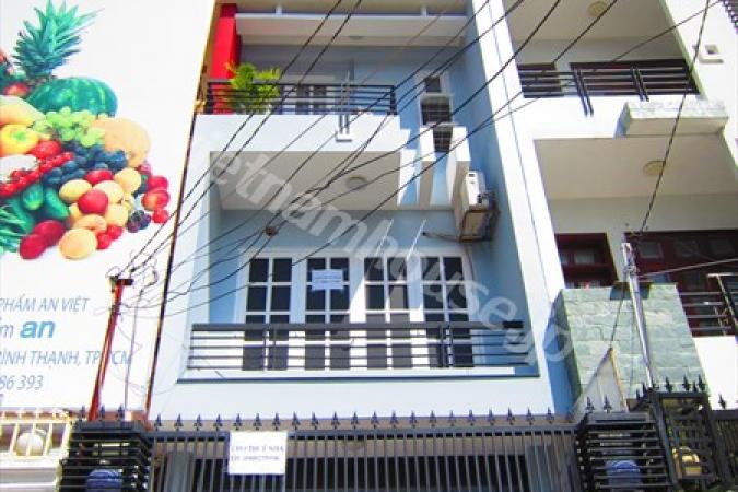 Nice house on Phan Xich Long