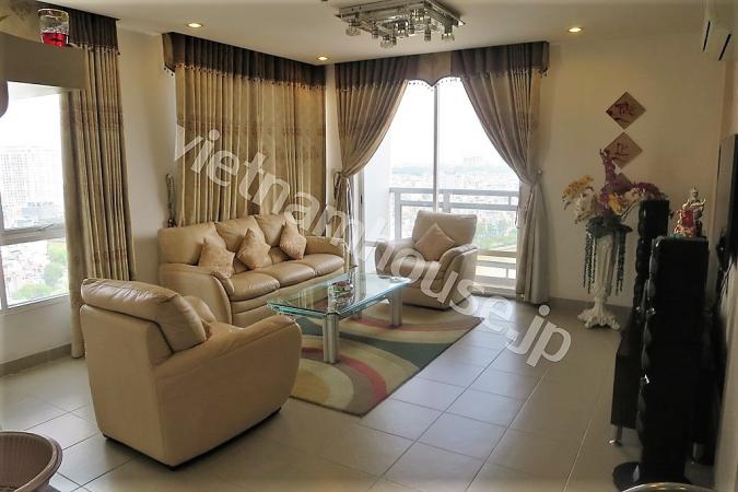 ちょこっと古めの角部屋、明るいお部屋。