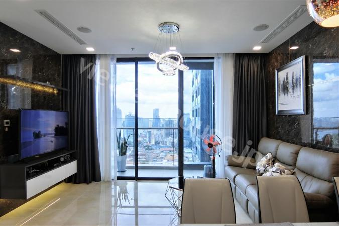 Exceptionally bright apartment with special wine cabinet 