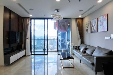 Irresistible view of Vinhomes Golden River condominium