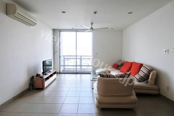 築年感じるホライゾンの一室