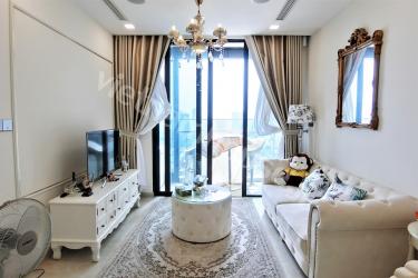 Direct Saigon river view with no obstruction in Vinhomes