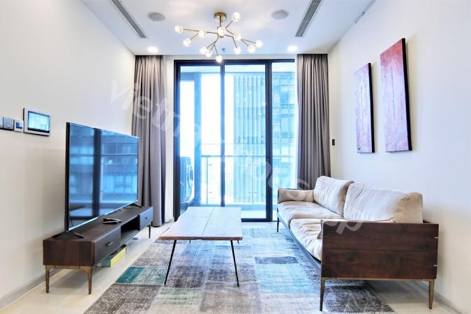 New Vinhomes Golden River apartment - new experience