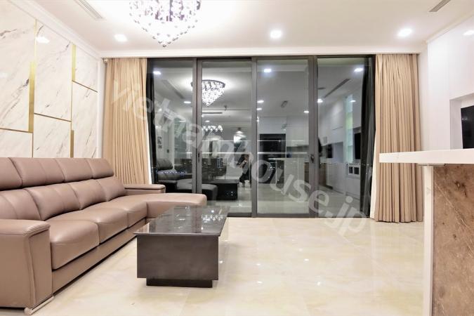 Well-known Vinhomes Golden River with special price