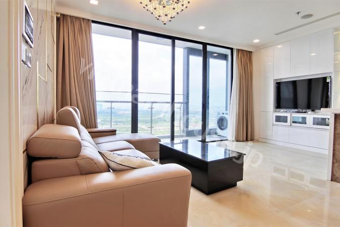 Feel at your own home in quiet complex of District 1