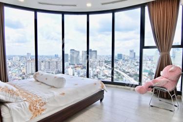 Capture natural light and magnificent views from Vinhomes