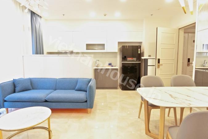 Vinhomes Golden River and its neat bathtub