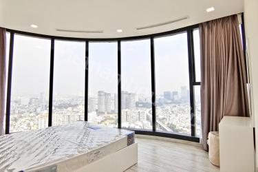 Panoramic view of District Binh Thanh from Vinhomes Golden River District 1