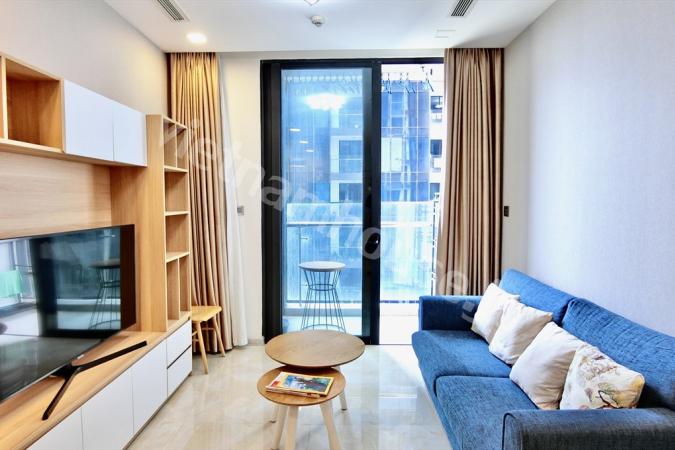 シャビーにもポップにもなりそうなスクール風な部屋