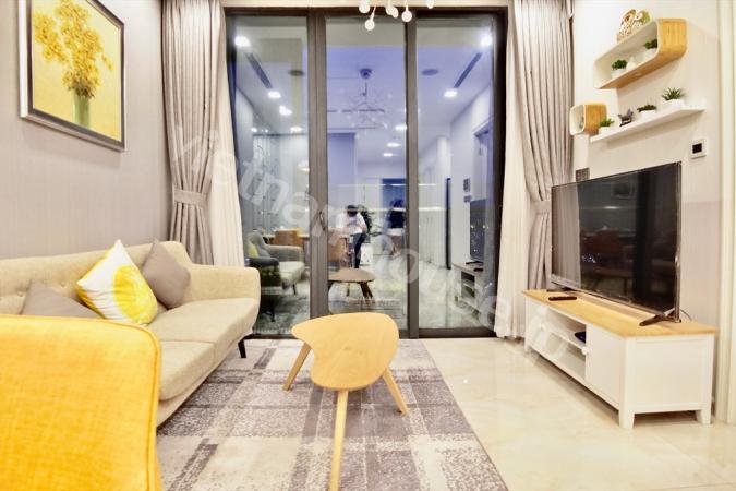 Vinhomes Golden River at night