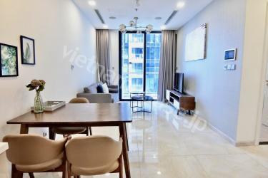 Sweeping views of Saigon river and other towers