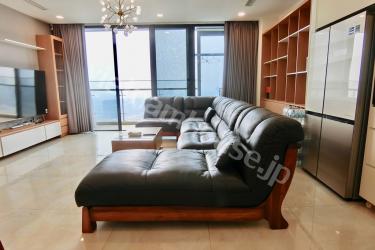 Vinhomes flat in a very practical setting