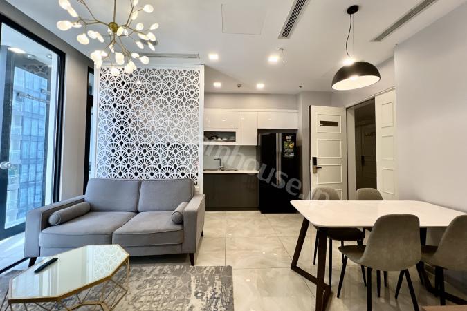 Modern 2-bedroom Apartment with high-floor city view at Vinhomes Golden River District 1