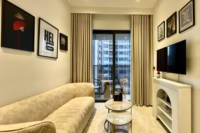 Elegant 1-bedroom apartment at The Marq, Heart of District 1