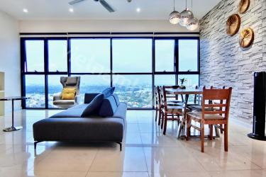 Nice Ascent condominium with unique features