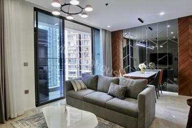 2-bedroom apartment with wooden walls and mirrors