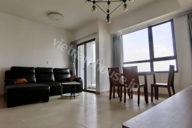 しっぽり内装とリバービューが素敵な2ベッドルーム