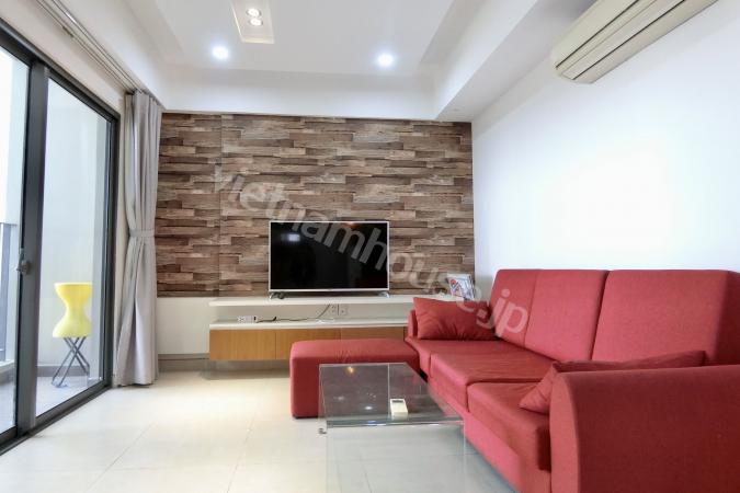 A beautiful view 2-bedroom apartment.