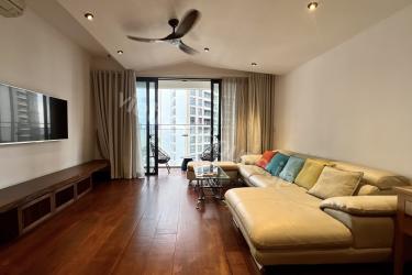 A cozy touch with wooden flooring at Estella Heights