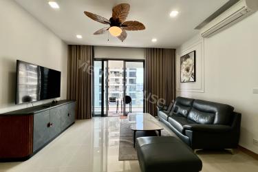 A spacious and modern 3-bedroom Home at Estella Heights