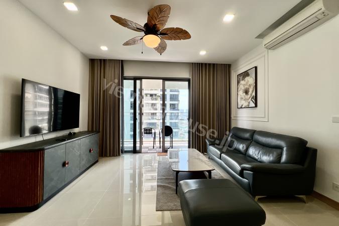 A spacious and modern 3-bedroom Home at Estella Heights