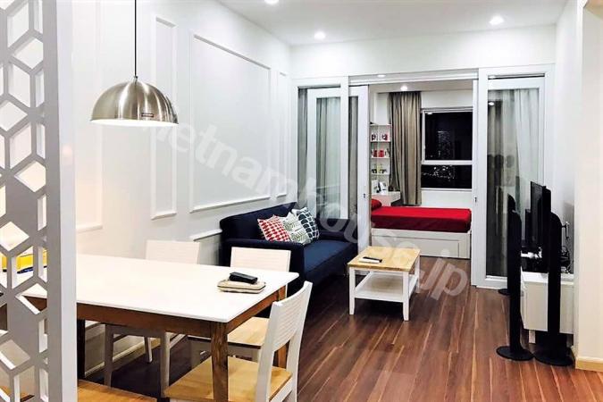 Colorful and cozy apartment in the most potential district of the city