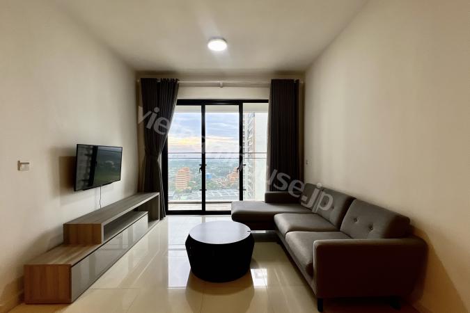 Cool pool view at Estella Height apartment