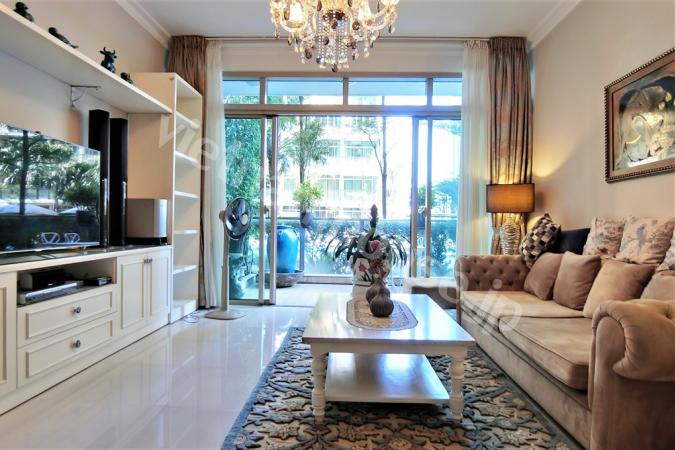 Phong cách hoàng gia cho căn hộ Vista