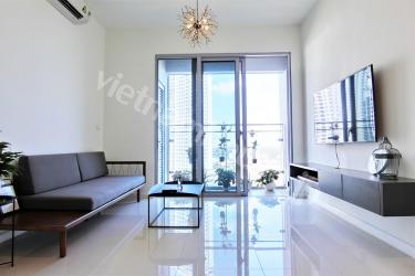 Become the first one to rent this magnificent Estella Heights