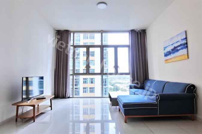 Well-designed Vista condominium for families