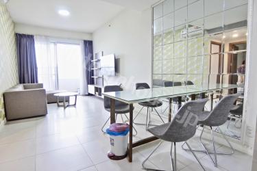 Numerous features included in Lexington apartment