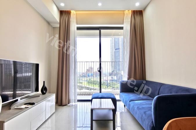 Amazing views of Ha Noi Highway from Masteri An Phu