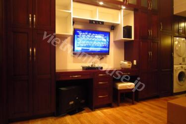 Studio Room In The Manor With New Style!