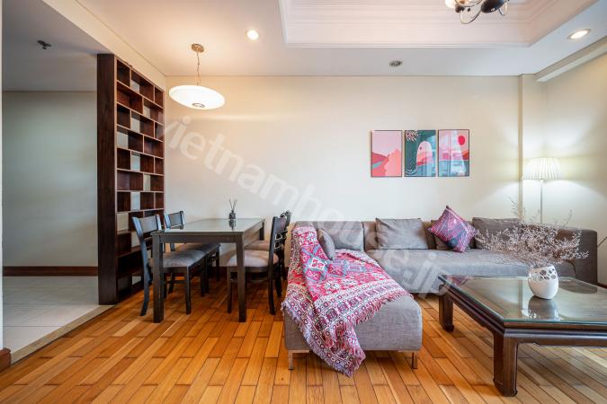 Apartment 1 Bedroom In The Manor 2