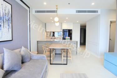 Modern and spacious apartment at City Garden