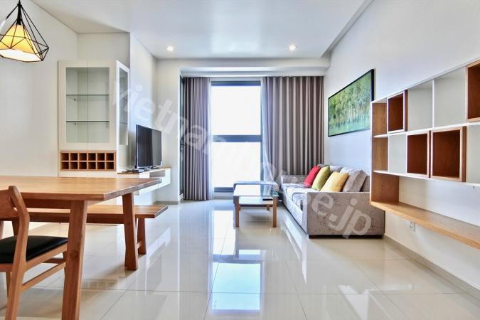 The elevated pearl of Pearl Plaza