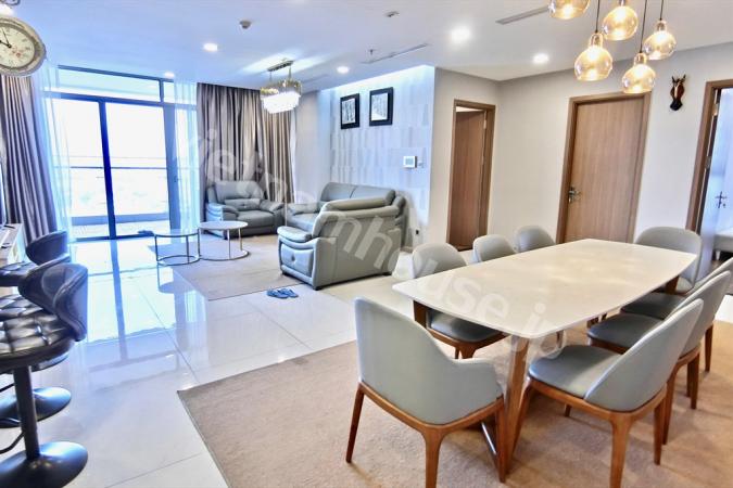 Độc quyền Vinhomes bốn phòng ngủ với dòng sông chạy ngang qua