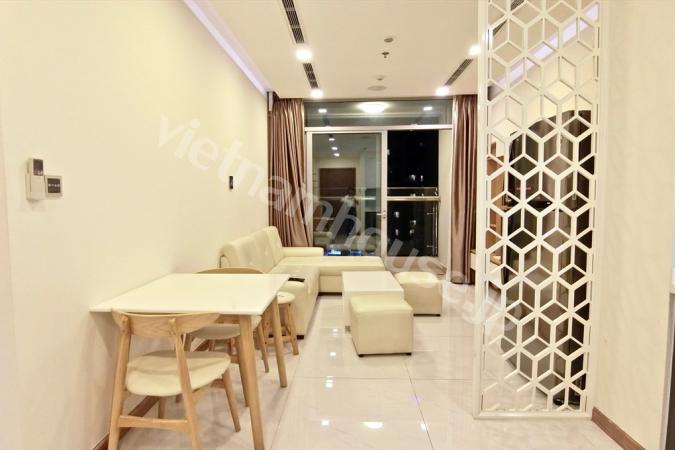 Đêm yên bình ở khu phức hợp Vinhomes